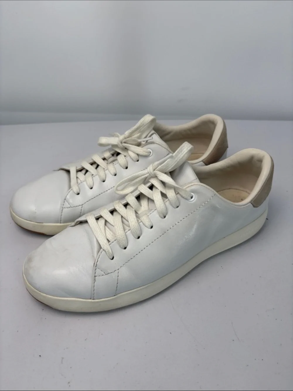 📪 Cole Haan grandPro White Leather Sneakers with tan heels